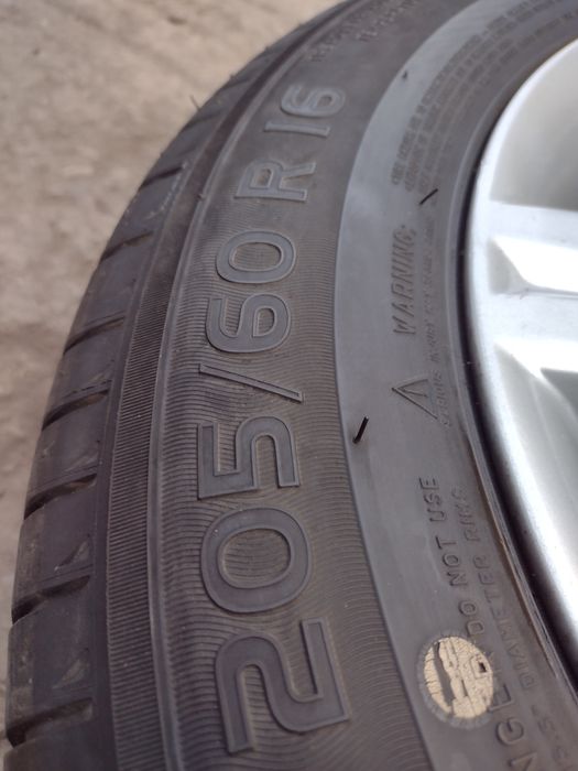 Оригинални 16-5х112 ЕТ42 7j Фолксваген Пасат 6