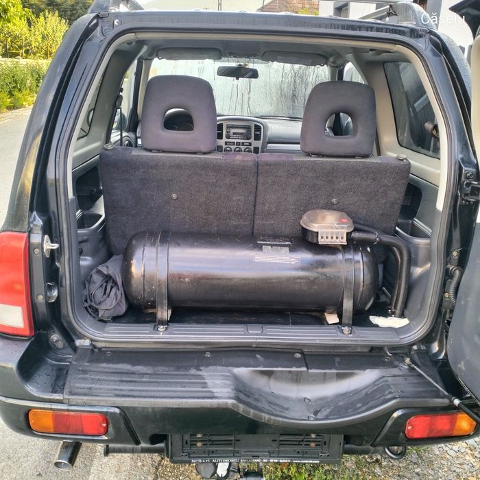Suzuki Grand Vitara  2005