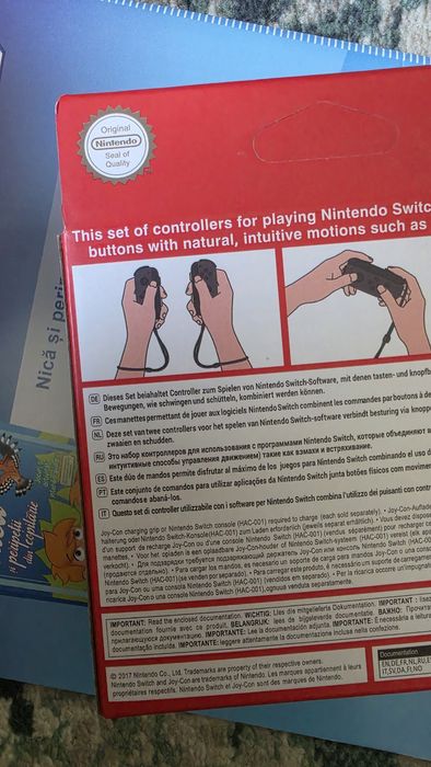 Set 2 joycons, Nintendo Switch, noi, Pokemon Picachu