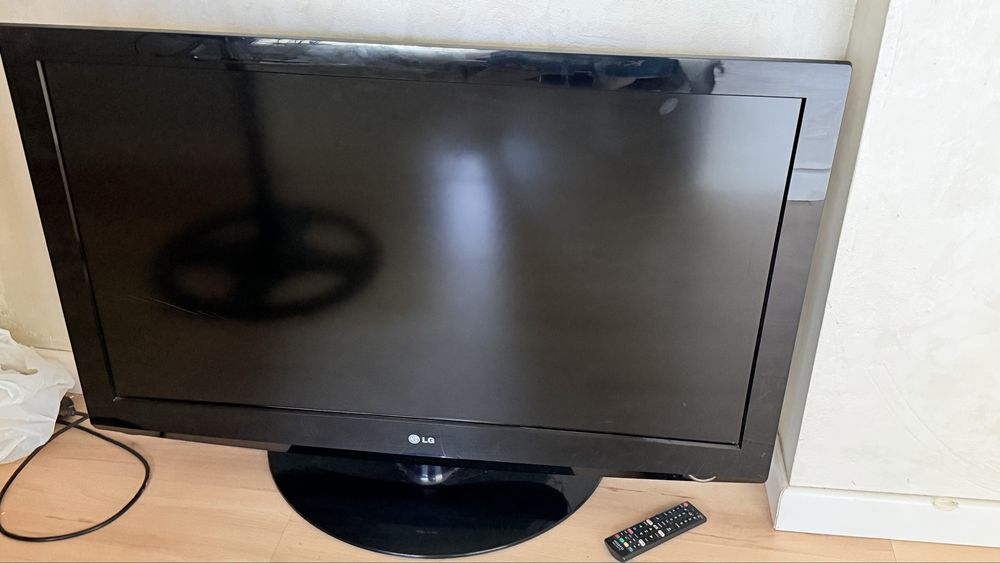 Телевизор фирмы LG