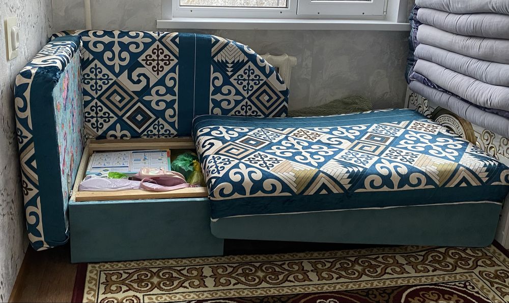 Продам диван! Торг есть