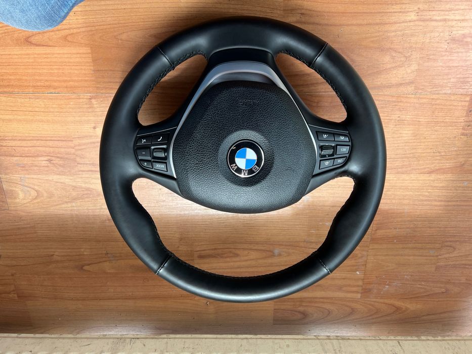 Volan sport BMW seria 3, 1, 4 model F30, F31, F32, F34