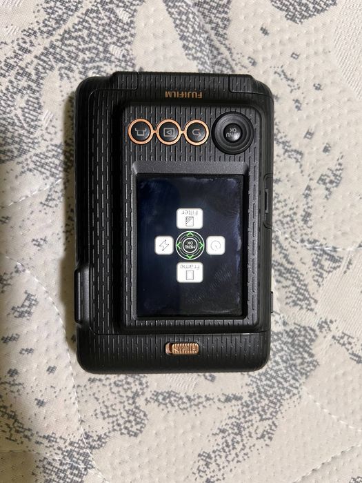 Фотоаппарат Instax Mini Liplay с функцией принтера