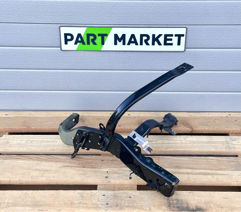 Метални стойки AUDI A8 D5 4N0821136B 4N0821260D 4N0821132G