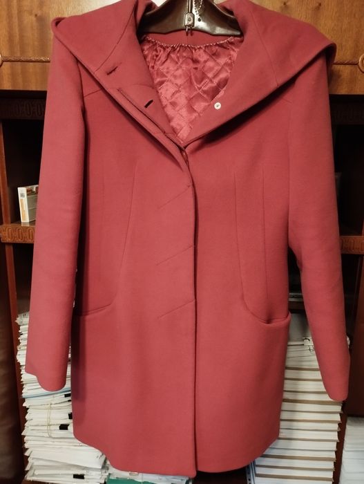 Кашемировые полупальто, размер  48-50 в отличном состоянии