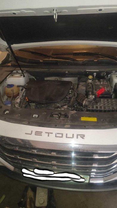 Jetour x70 plus 1.6