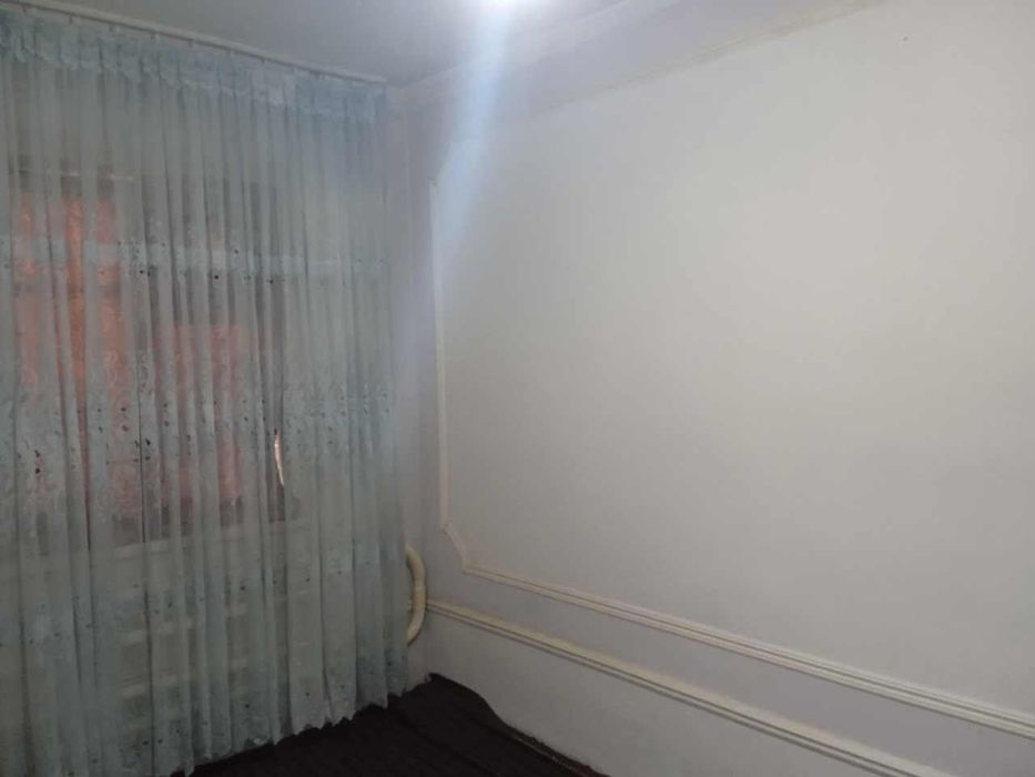 ГУЗОР марказидан ,Срочна сотилади. Навруз махалласи