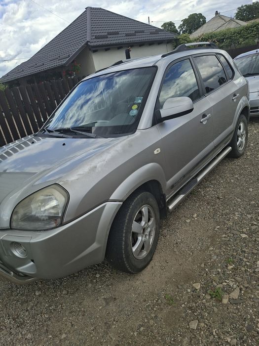 Vând Hyundai tucson