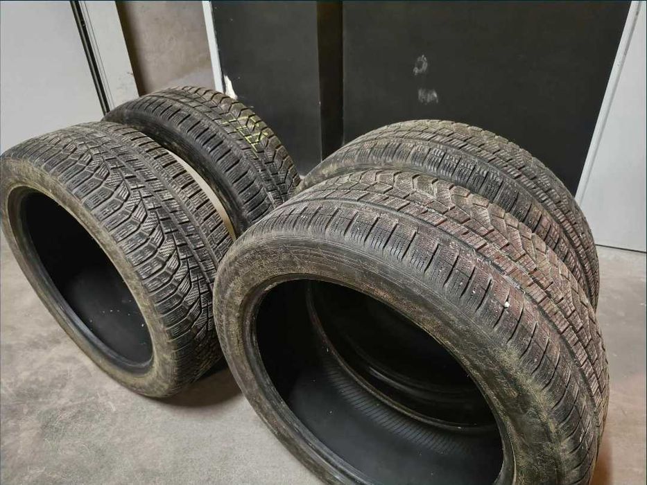 Зимни гуми за SUV: Hankook Winter Cept Evo 2 SUV, Размер: 275/45R21