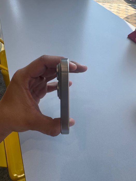iphone 15 pro max продается