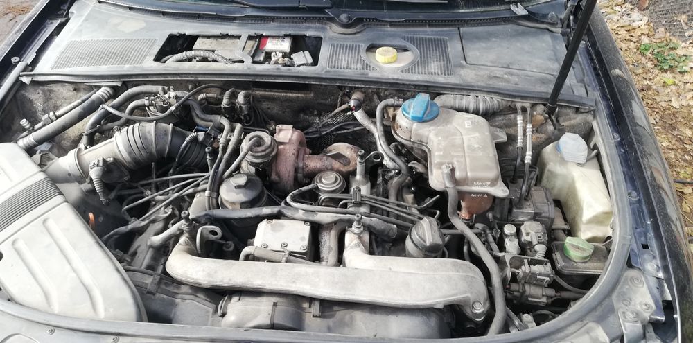 Ауди а4 2.5tdi 180коня 2002год. автомат на части