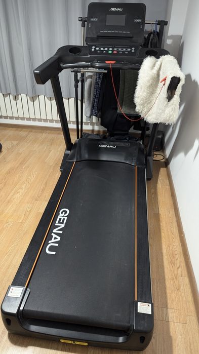 Беговая дорожка Genau Crown g530