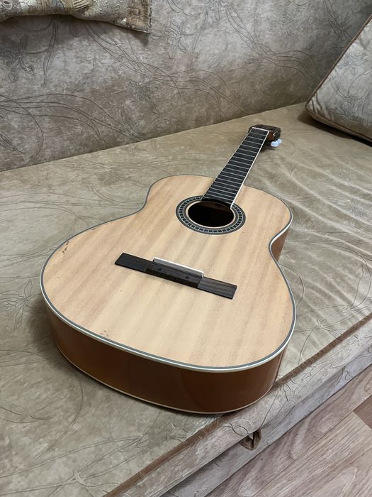 Классическая гитара Deviser. Срочно!