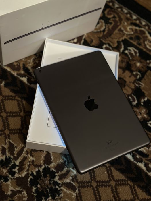 iPad 9 в идеальном состоянии