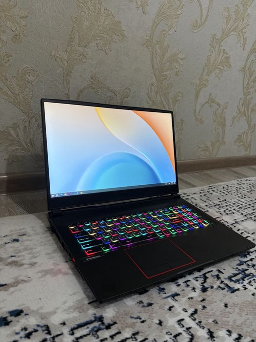 Продам игровой ноутбук Msi GE75 Raider!