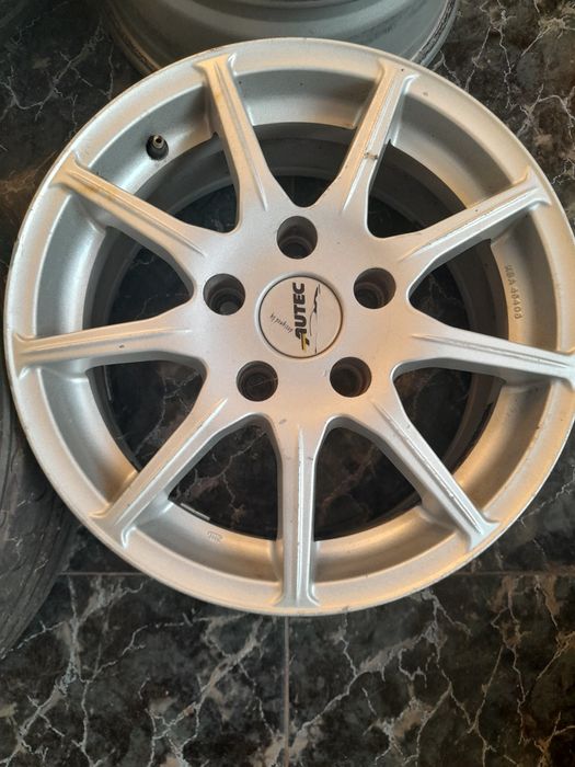 Джанти ALUTEC  5x114.3  7Jx15H2 ЕТ38