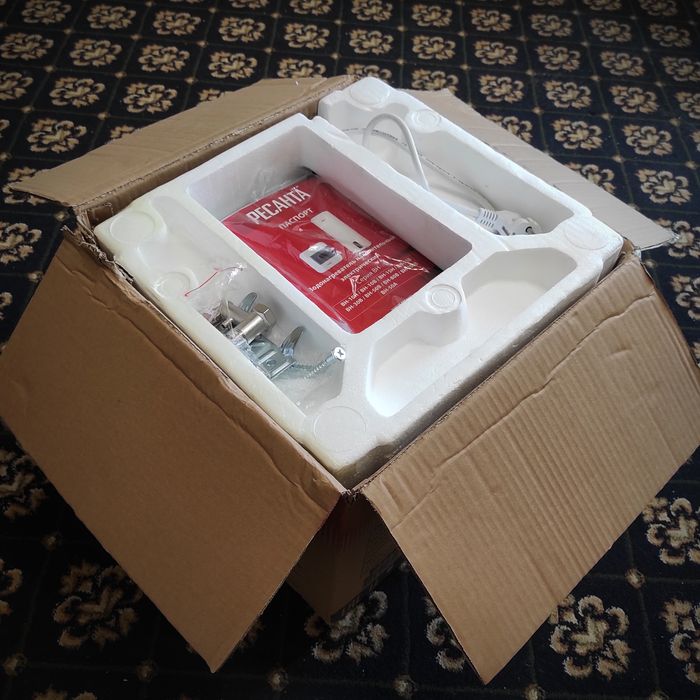 Продам водонагреватель BH-10H PECAHTA