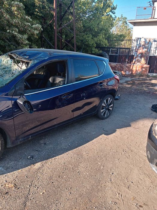 Нисан Пулсар 2.0дци 110к.с кожен салон Нави лята джанта на части