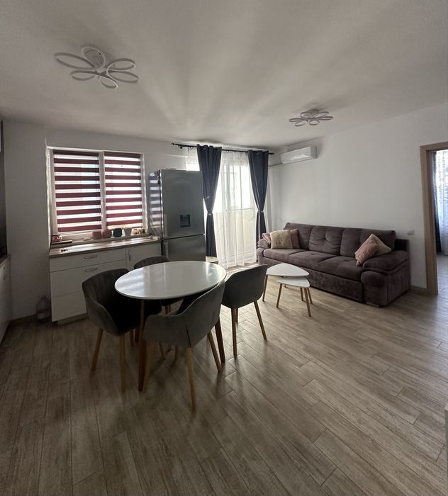Inchiriez apartament 3 camere Floresti, Sub Cetate