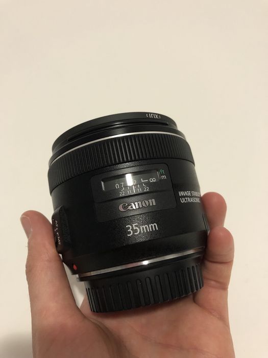 Canon 35mm F2 IS impecabil REZERVAT!