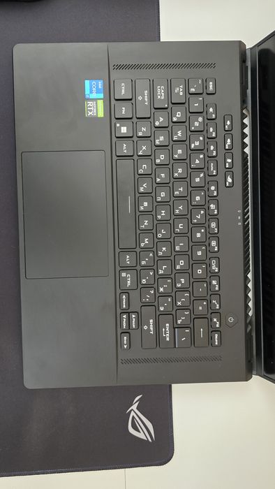 Продам ноутбук Asus rog zephyrus m16