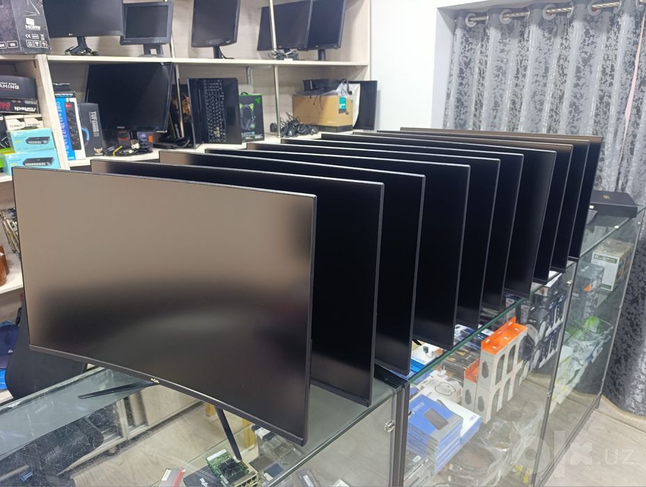 Pixel 27”  180hz  Holati zor   2ta qoldi  85$ dan