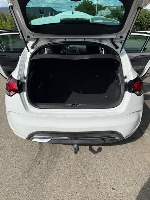 Ситроен DS4 1,6 HDI