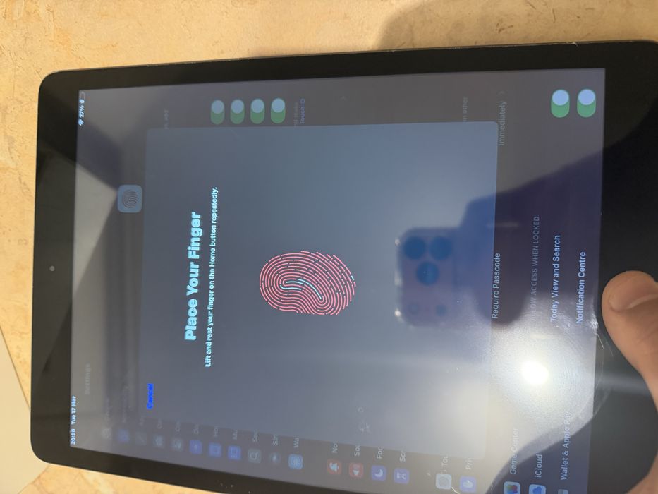 Красив iPad 7 Пълен комплект