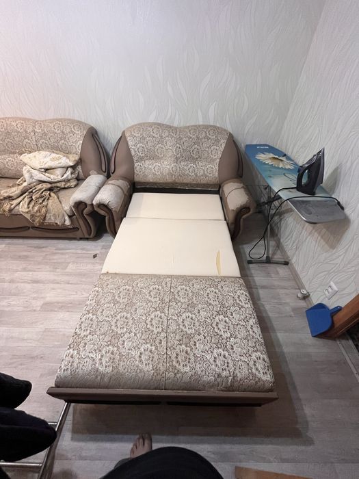Продам диван и мини диван есть Торг. Самовывоз