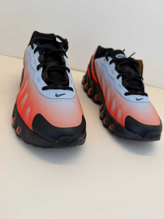 100% Оригинални Nike AIR MAX DN 8 - в размер 42-26.5 см