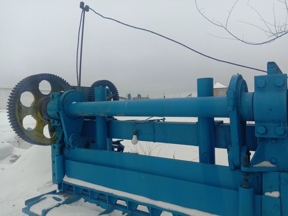 Гильотина электромеханическая