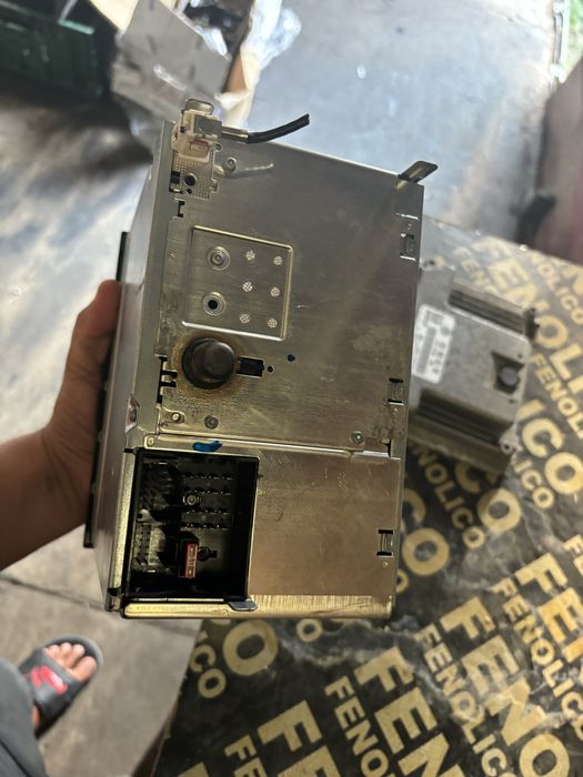 Оригинална музика за VW Polo 05-09г