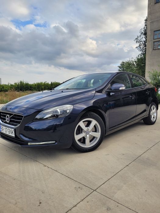VOLVO V40 2016 — imagine 3
