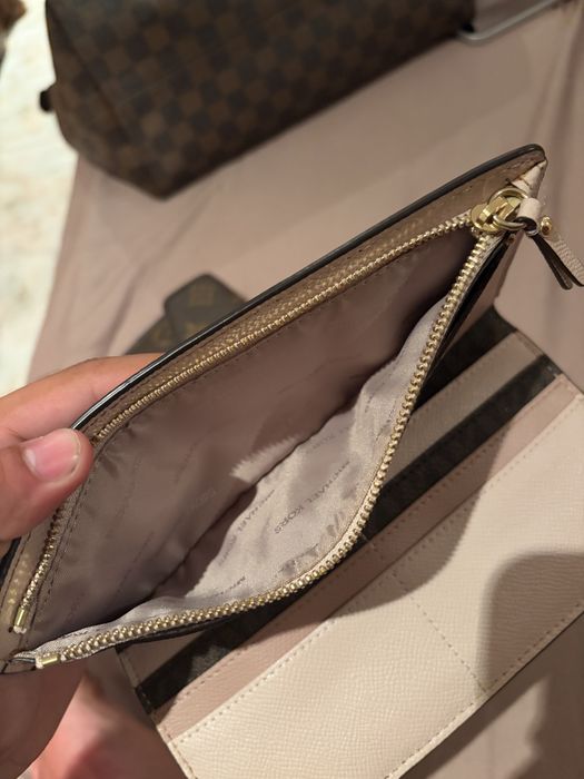 Дамско портмоне Michael Kors