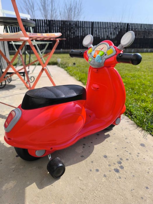 Scuter pentru copii Vespa Primavera 12m+, Chicco, 556x504mm