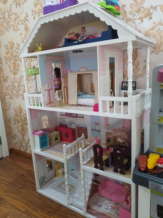 Детска къща за кукли