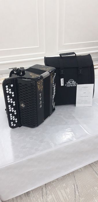 Продам новый баян Тула-210 в упаковке
