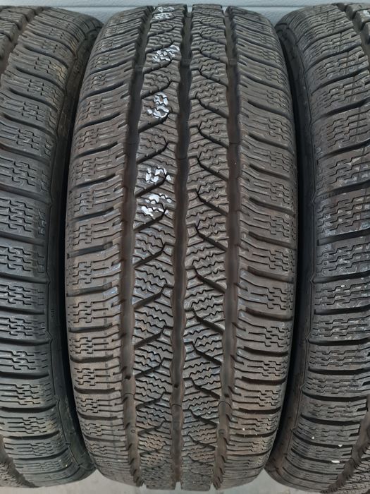 Зимни гуми за Бус 4 броя CONTINENTAL ContactWinter 195 60 R16C дот3915