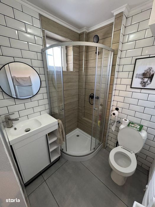 Chirie apartament 2 camere , etaj 1 , zona Centrala