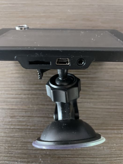 Видеорегистратор + задна камера