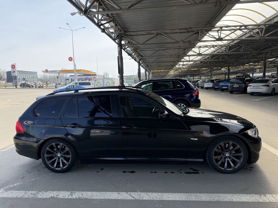 BMW 318d Touring 2009 – Automat – Diesel