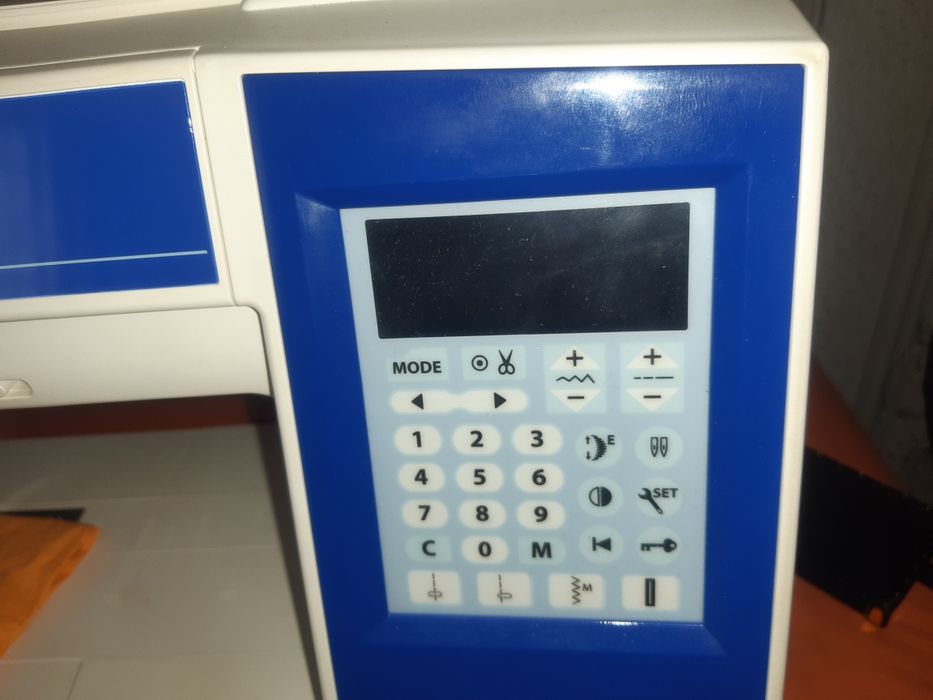 Машйнка 370000тг