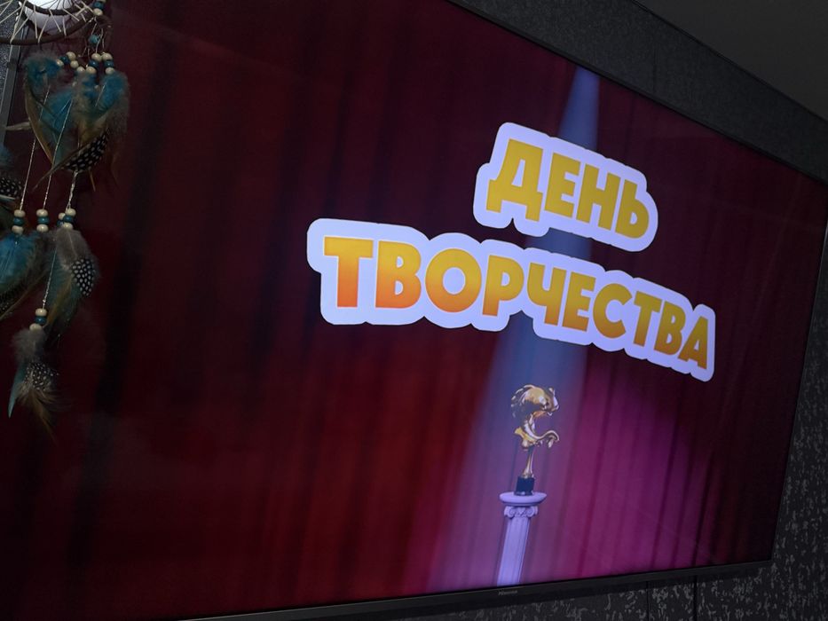 Продам телевизор 165 см