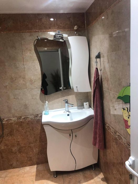 Дава се под наем Двустаен апартамент в Бургас, Лазур - 80 кв.м за 459 € - Снимка #4