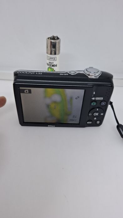 Nikon Coolpix L22 компактен дигитален фотоапарат