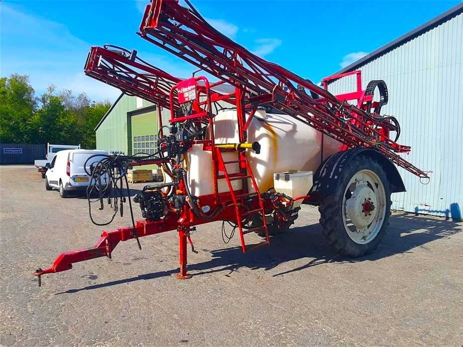 Met Instalatie erbicidat 2800- 4000 litri 24m an 2012 Hardi John Deere