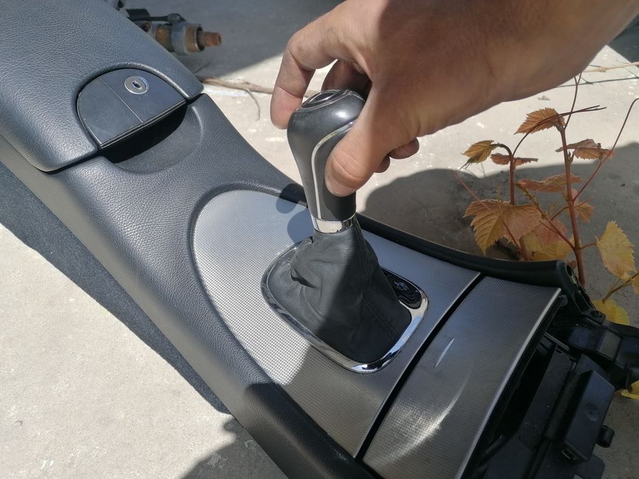 Подлакътник Mercedes CLK W209 / Мерцедес ЦЛК