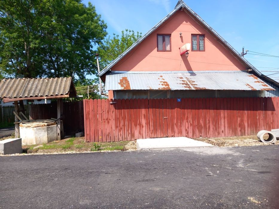 Casă de vanzare.