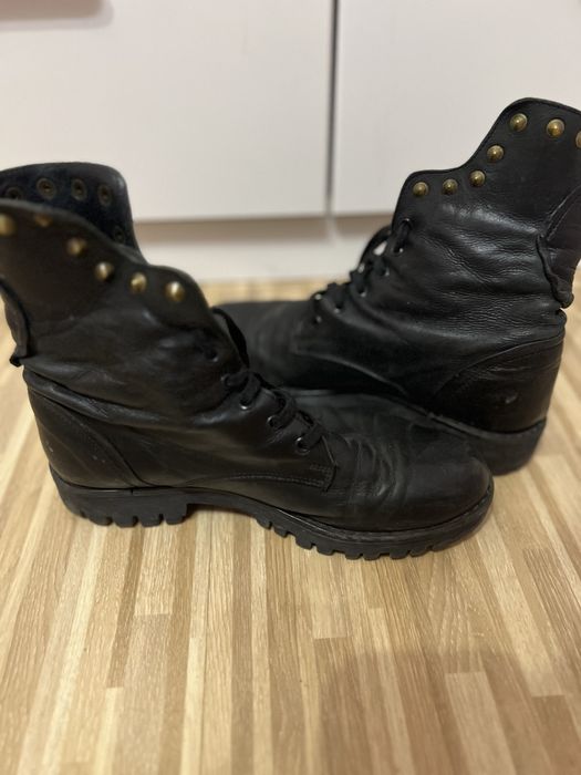 Дамски черни боти