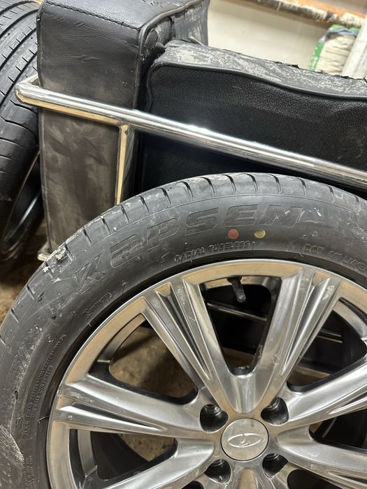 Продам резину на 16